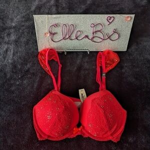 NWT Victoria's Secret Embellished Dream Angels Push Up Bra 32D